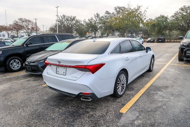 2021 Toyota AVALON Limited