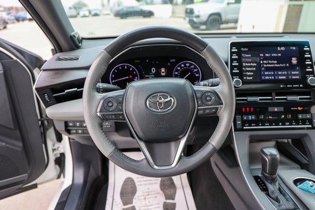 2021 Toyota AVALON Limited