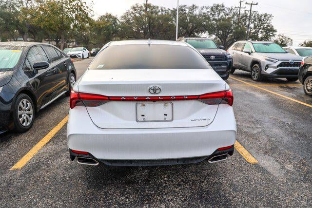 2021 Toyota AVALON Limited