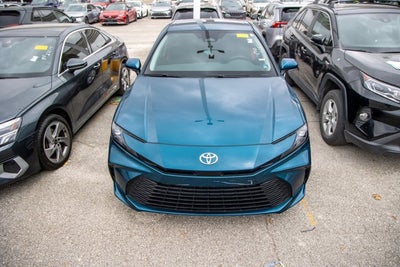2025 Toyota CAMRY LE