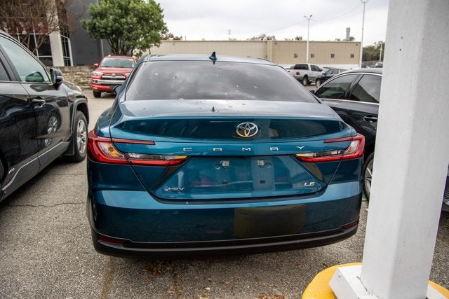 2025 Toyota CAMRY LE
