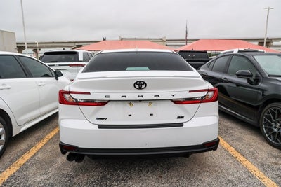 2025 Toyota Camry SE