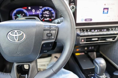 2025 Toyota Camry XLE