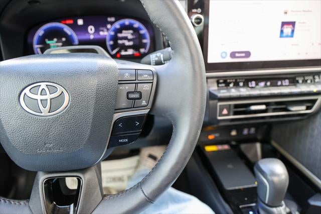 2025 Toyota Camry XLE