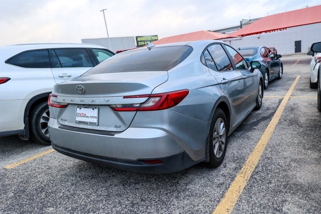 2025 Toyota Camry LE