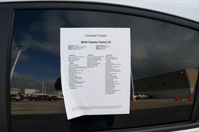 2025 Toyota Camry LE