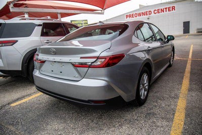 2025 Toyota CAMRY LE