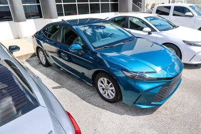 2025 Toyota Camry LE
