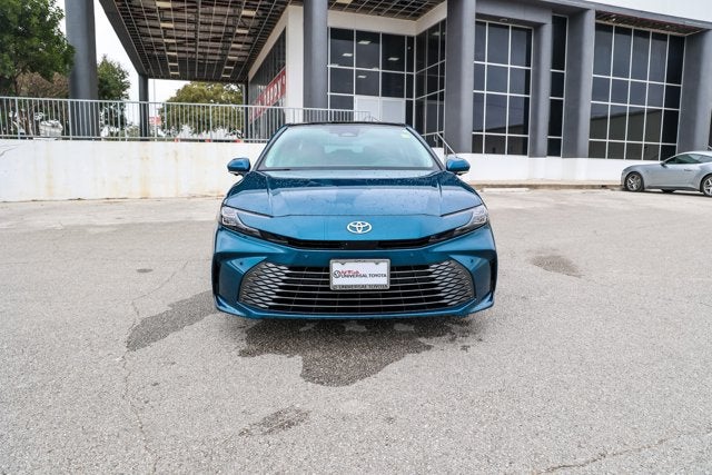 2025 Toyota CAMRY XLE