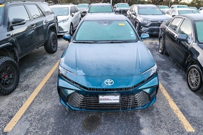 2025 Toyota CAMRY XLE