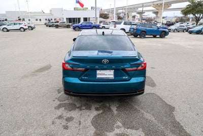 2025 Toyota CAMRY XLE