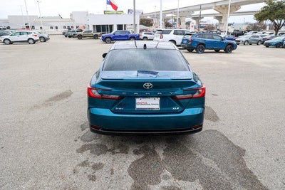 2025 Toyota CAMRY XLE