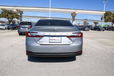 2025 Toyota CAMRY LE
