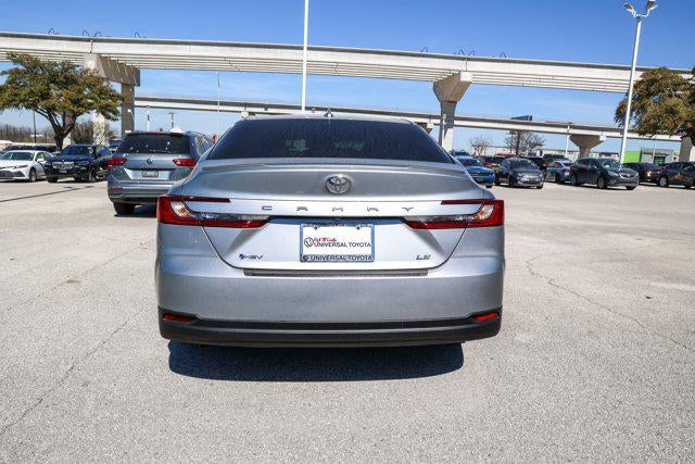 2025 Toyota CAMRY LE