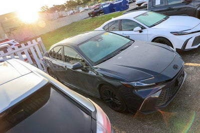 2025 Toyota CAMRY SE