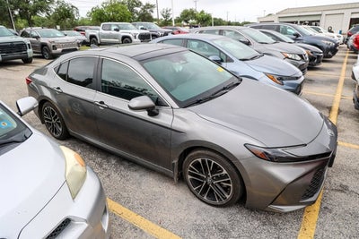 2025 Toyota Camry XLE