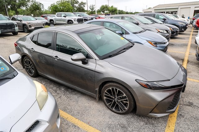 2025 Toyota Camry XLE