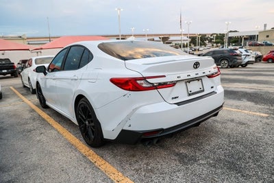 2025 Toyota Camry SE
