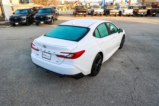 2025 Toyota CAMRY SE