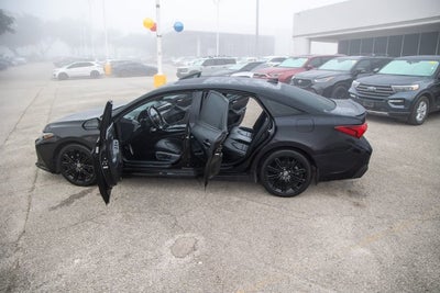 2022 Toyota AVALON HYBRID Hybrid XSE Nightshade
