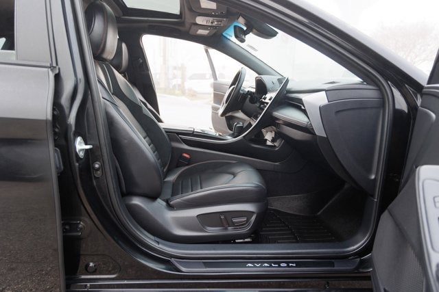 2022 Toyota AVALON HYBRID Hybrid XSE Nightshade