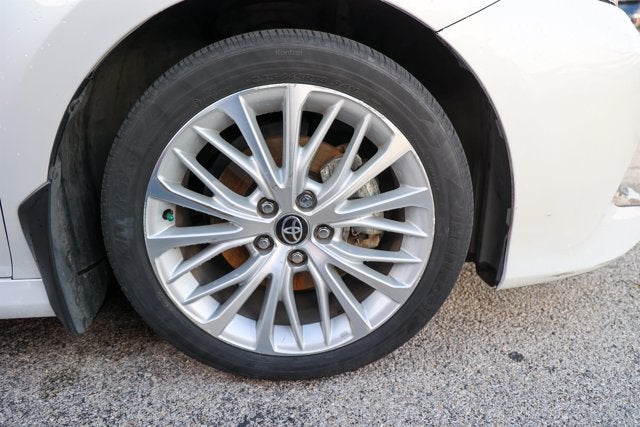 2020 Toyota Camry Hybrid Hybrid XLE