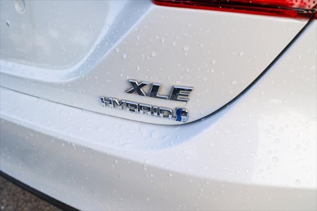 2020 Toyota Camry Hybrid Hybrid XLE