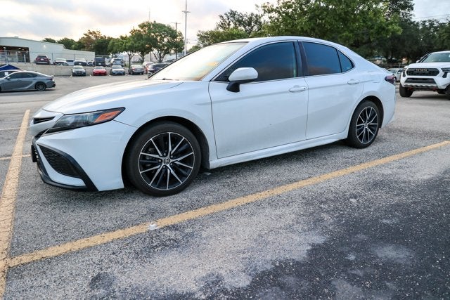 2021 Toyota Camry SE