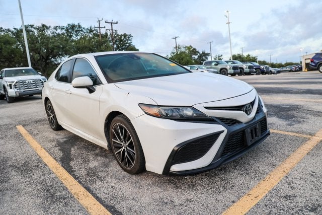 2021 Toyota Camry SE