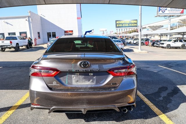 2022 Toyota CAMRY SE