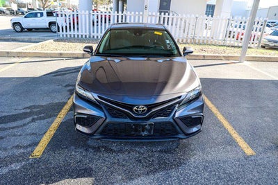 2022 Toyota CAMRY SE