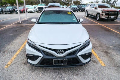 2023 Toyota CAMRY SE