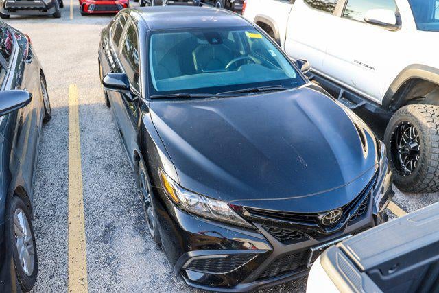 2024 Toyota CAMRY SE