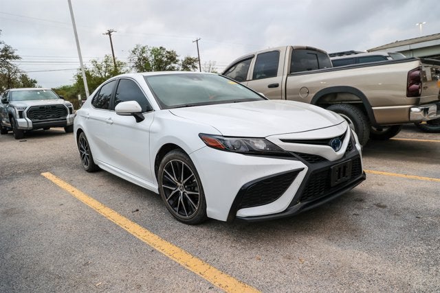 2022 Toyota Camry Hybrid Nightshade