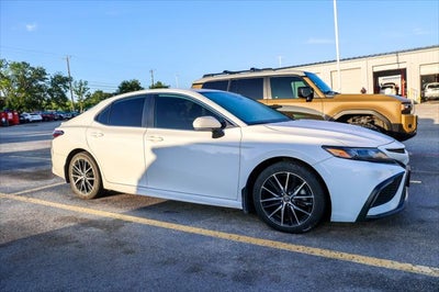 2024 Toyota Camry Hybrid Hybrid SE