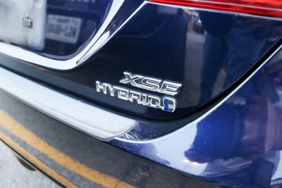 2022 Toyota Camry Hybrid XSE