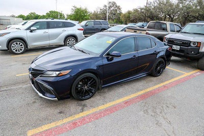 2022 Toyota CAMRY Hybrid XSE