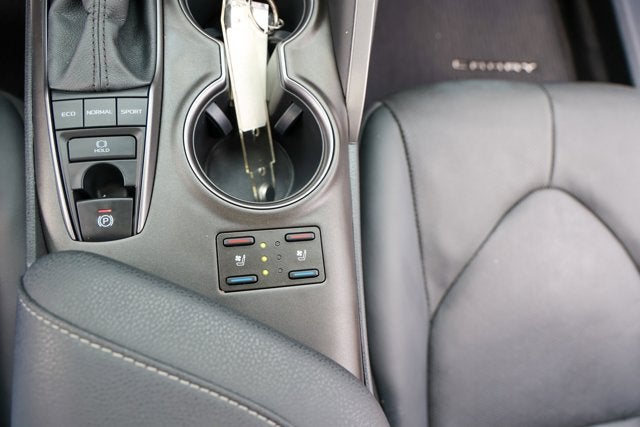 2022 Toyota CAMRY XSE V6