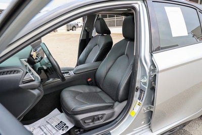 2022 Toyota CAMRY XSE V6