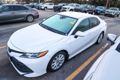 2020 Toyota CAMRY LE