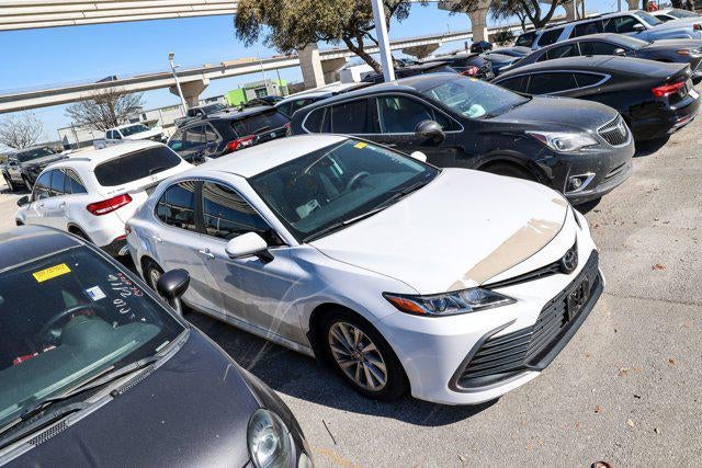 2024 Toyota CAMRY LE