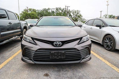 2024 Toyota CAMRY LE