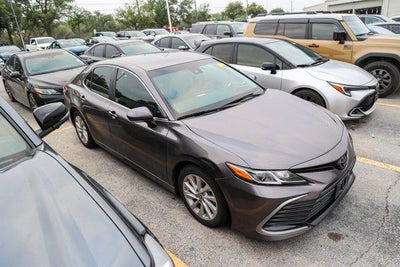 2024 Toyota CAMRY LE