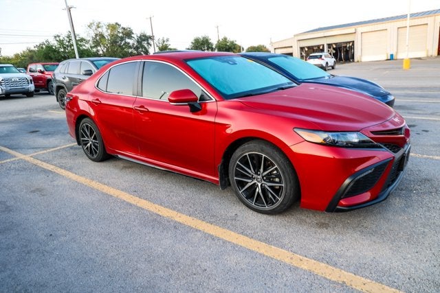 2024 Toyota Camry SE