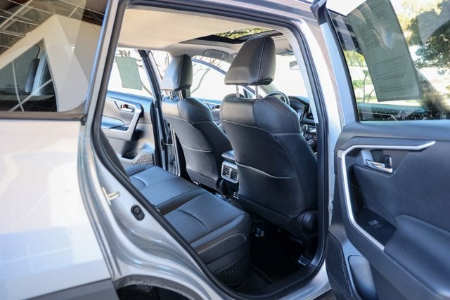 2022 Toyota RAV4 HYBRID Hybrid XLE Premium