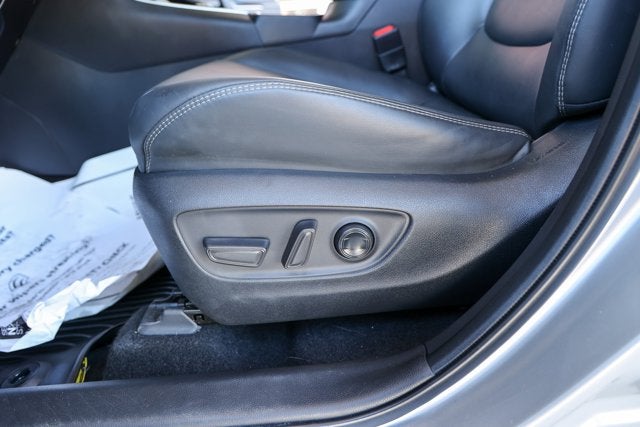 2022 Toyota RAV4 HYBRID Hybrid XLE Premium