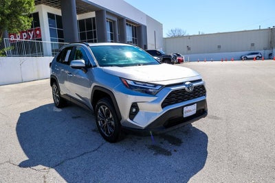 2022 Toyota RAV4 HYBRID Hybrid XLE Premium
