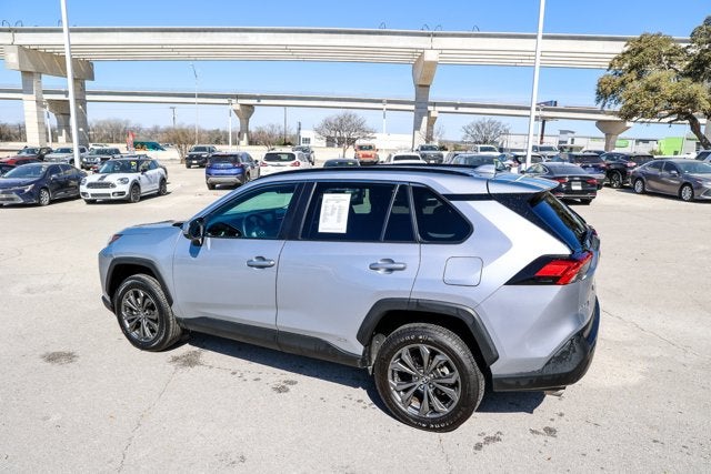 2022 Toyota RAV4 HYBRID Hybrid XLE Premium