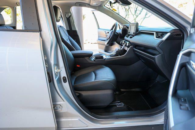 2022 Toyota RAV4 HYBRID Hybrid XLE Premium