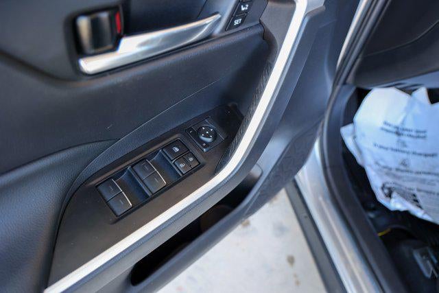 2022 Toyota RAV4 HYBRID Hybrid XLE Premium